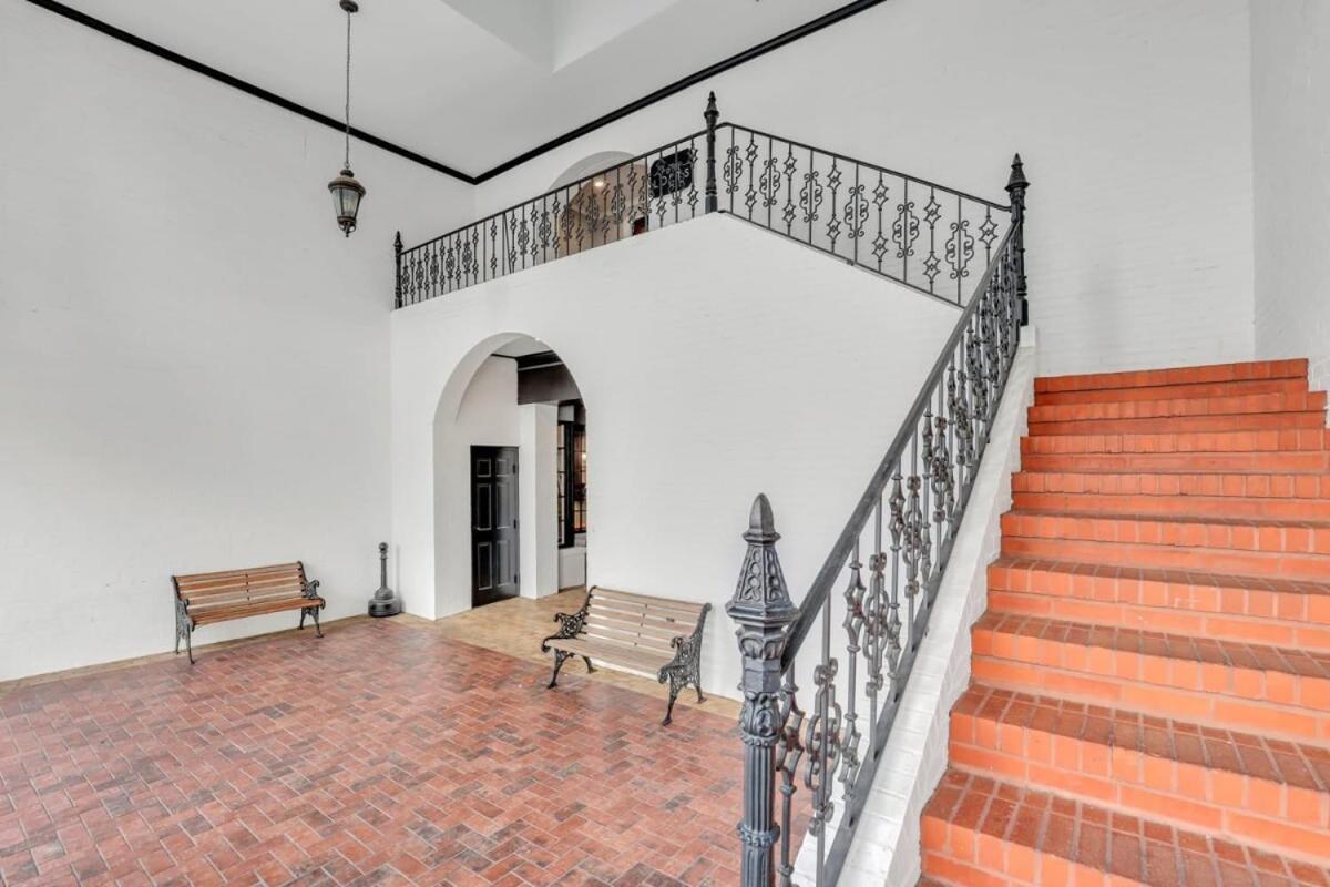 Eagle'S Nest - Spacious Loft Downtown - Near Gsu Statesboro Buitenkant foto