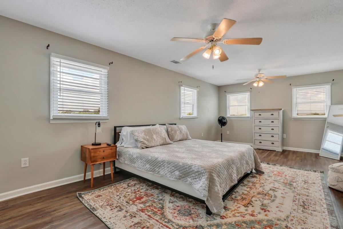 Eagle'S Nest - Spacious Loft Downtown - Near Gsu Statesboro Buitenkant foto